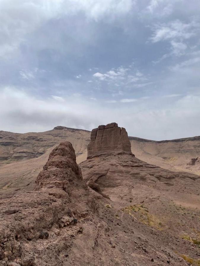 Berber Nomad Kasbah Bed & Breakfast Nkob Dış mekan fotoğraf